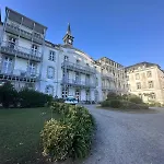 Chateau Vue Piscine *