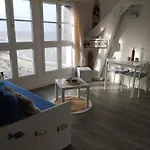 Apartament Chateau Vue Piscine *