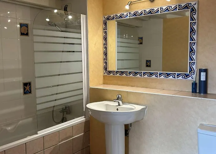 Château Vue Piscine Le Croisic